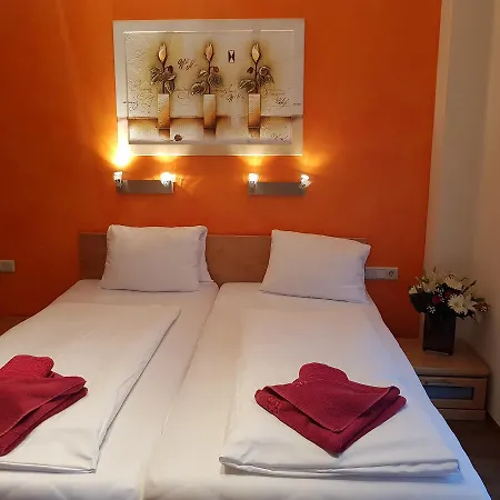 Exclusive Sylvie Капрун